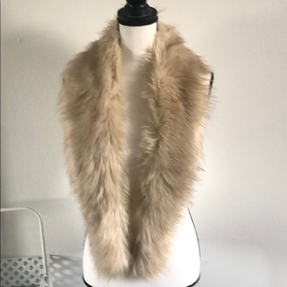 Accessories - Faux Fur